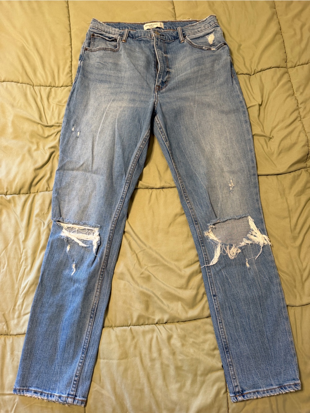 Abercrombie & Fitch Light Blue Ripped Skinny Jeans
